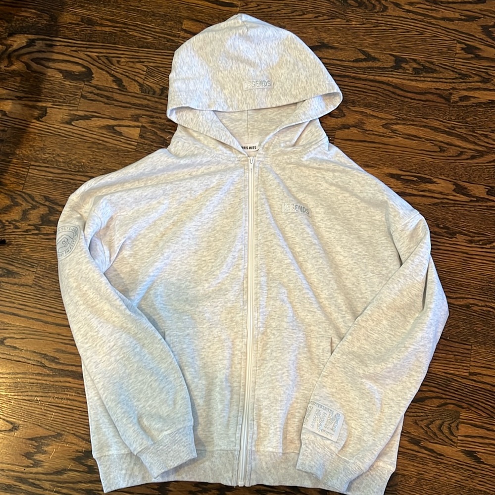 Norris Nuts Merch, adult size M